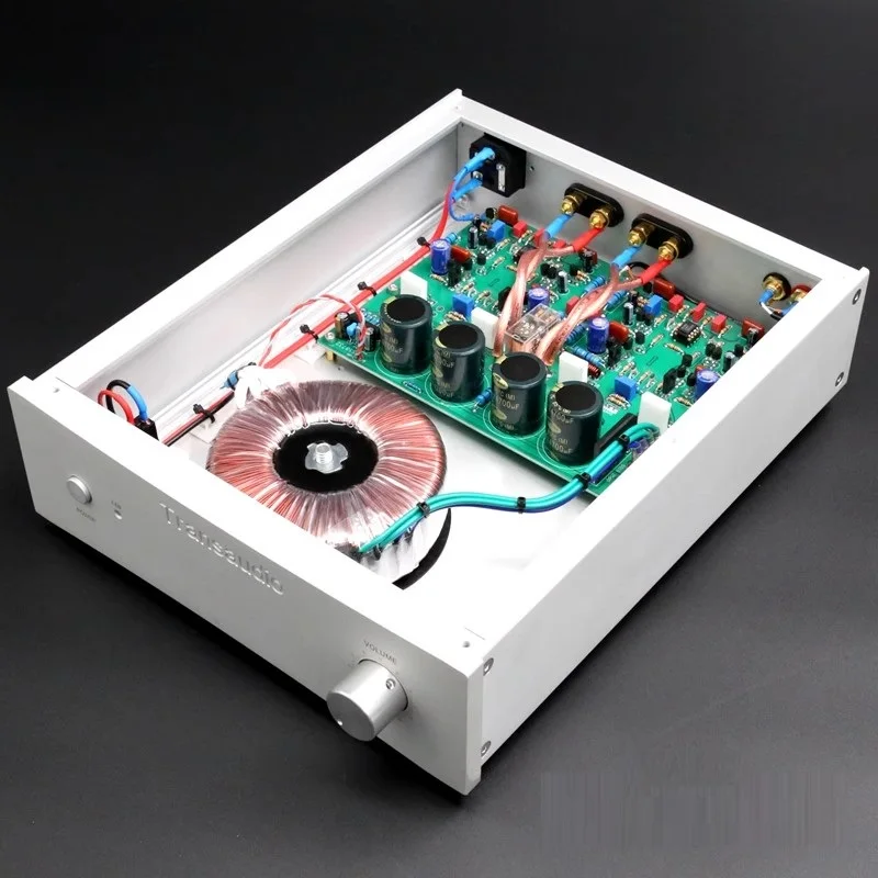 Sugden SF60 схема комбинированный предусилитель и задний HiFi усилитель SANKEN C3284A1303 60 Вт * Ом двухканальный
Sugden SF60 схема комбинированный предусилитель и задний HiFi усилитель SANKEN C3284A1303 60 Вт * Ом двухканальный
