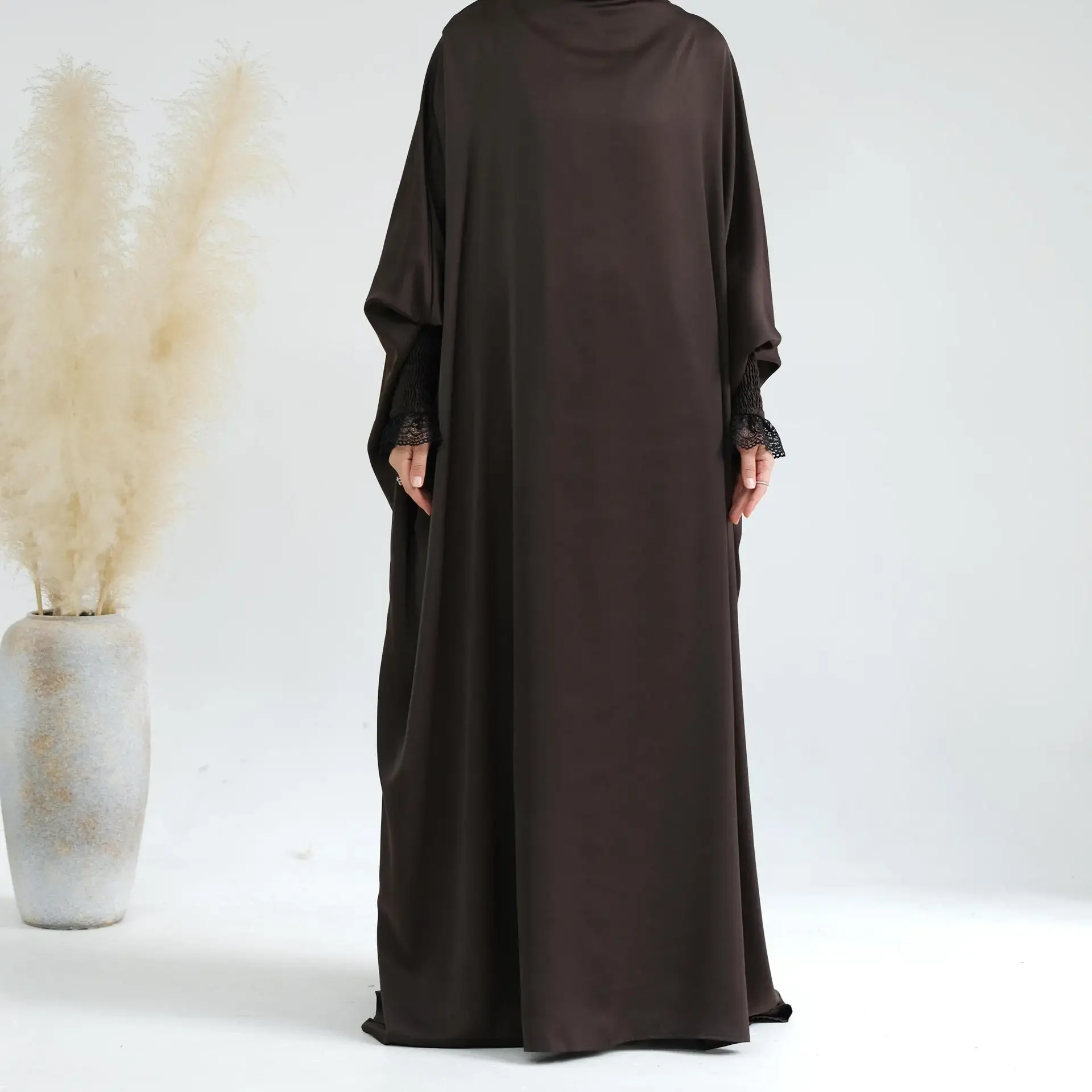 

2023 марокканское Дубаи Abaya с капюшоном, однотонное платье с длинными рукавами, арабское женское свободное кружевное платье Рамадана, мусульманское платье, женские халаты