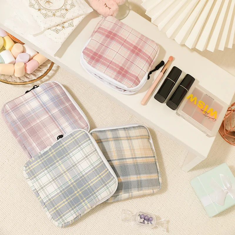 Large Capacity Women's Cosmetic Bags Cases Casual Ladies Small Storage Bag with Zipper Female Travel Clutch Bag Small Handbags
Large Capacity Women's Cosmetic Bags Cases Casual Ladies Small Storage Bag with Zipper Female Travel Clutch Bag Small Handbags