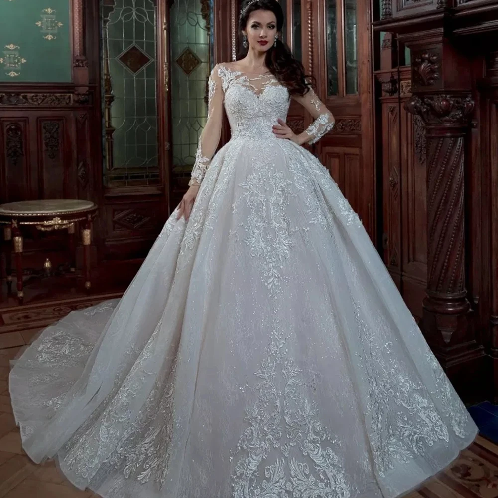 Retro Lace Ball Gwon Wedding Dresses Princess Long Sleeves Lace Up 2022 Bridal Gowns Sweep Train White Ivory Robe De Mariée
Retro Lace Ball Gwon Wedding Dresses Princess Long Sleeves Lace Up 2022 Bridal Gowns Sweep Train White Ivory Robe De Mariée