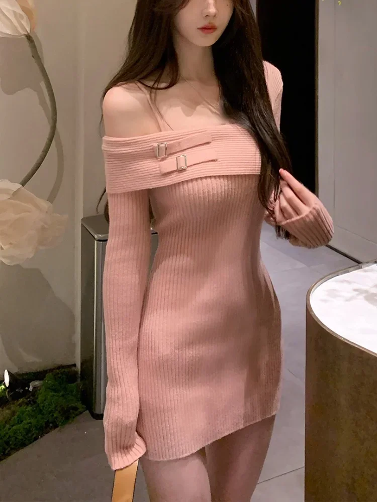 2023 Autumn Knitted Sweater Women Casual Elegant One Piece Dress Korean Office Lady Y2k Mini Dress Female Chic
2023 Autumn Knitted Sweater Women Casual Elegant One Piece Dress Korean Office Lady Y2k Mini Dress Female Chic