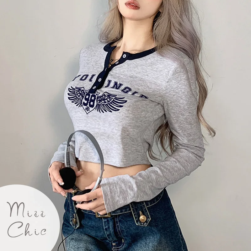 Y2k Long Sleeve T-shirt for Women Slim Fit Button Crop Top Chic Print Pullover Streetwear Female Tee 2023 Autumn Korean Clothes
Y2k Long Sleeve T-shirt for Women Slim Fit Button Crop Top Chic Print Pullover Streetwear Female Tee 2023 Autumn Korean Clothes