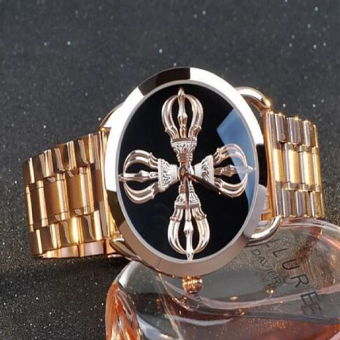 TOP Brand Women Man Unisex Quartz Popular Fodiao Personality Watches Stainless Steel Wristwatch Relogio Feminino Relojes Mujer
TOP Brand Women Man Unisex Quartz Popular Fodiao Personality Watches Stainless Steel Wristwatch Relogio Feminino Relojes Mujer