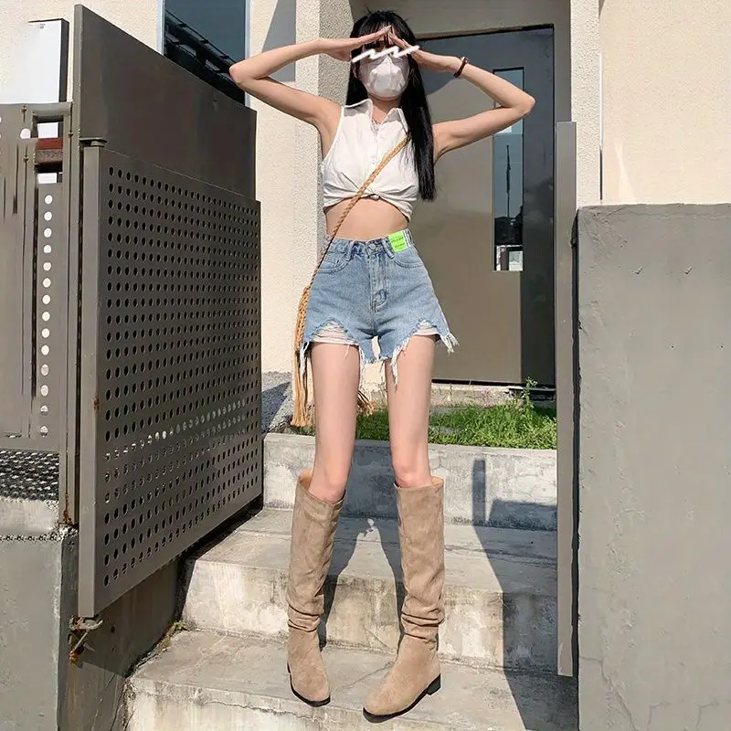 New Fashion High-quality Niche Denim Shorts Women's Old-fashioned Design High Waist Slim Hot Girls Hot Pants Denim Shorts
New Fashion High-quality Niche Denim Shorts Women's Old-fashioned Design High Waist Slim Hot Girls Hot Pants Denim Shorts