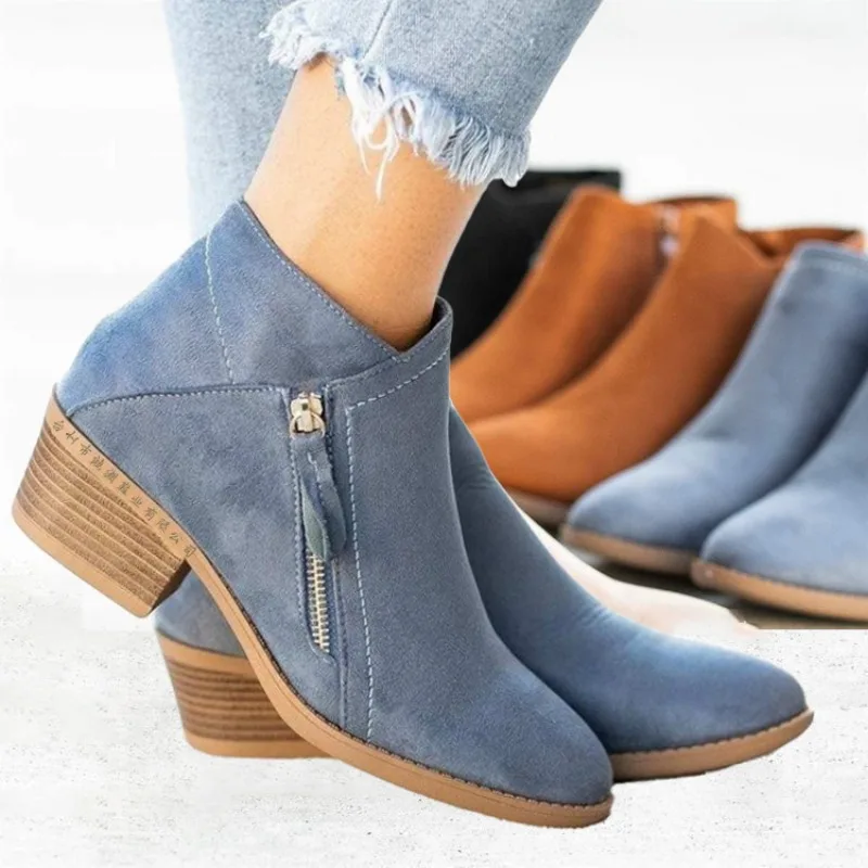 2023 New Side Zipper Large Short Boots Pointed Mid Heel Square Root Low Barrel Women's Boots
2023 New Side Zipper Large Short Boots Pointed Mid Heel Square Root Low Barrel Women's Boots