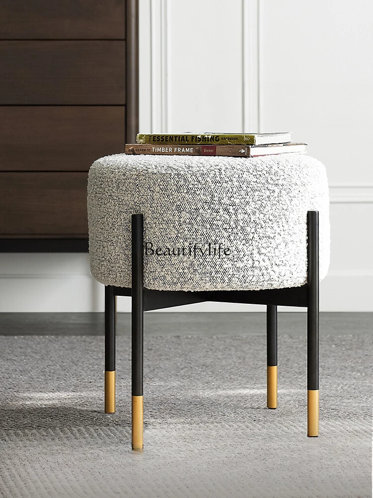 Nordic Fabric Soft Bag Makeup Stool Bedroom Retro Dressing Table Stool Home Modern Minimalist
Nordic Fabric Soft Bag Makeup Stool Bedroom Retro Dressing Table Stool Home Modern Minimalist