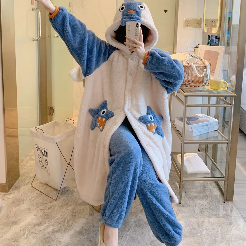 Kawaii Shark Pajamas Set For Women Winter Coral Velvet Nightwear Thicken Bathrobe Sleepwear Hooded Women Pyjamas 2PCS Soft Warm
Kawaii Shark Pajamas Set For Women Winter Coral Velvet Nightwear Thicken Bathrobe Sleepwear Hooded Women Pyjamas 2PCS Soft Warm