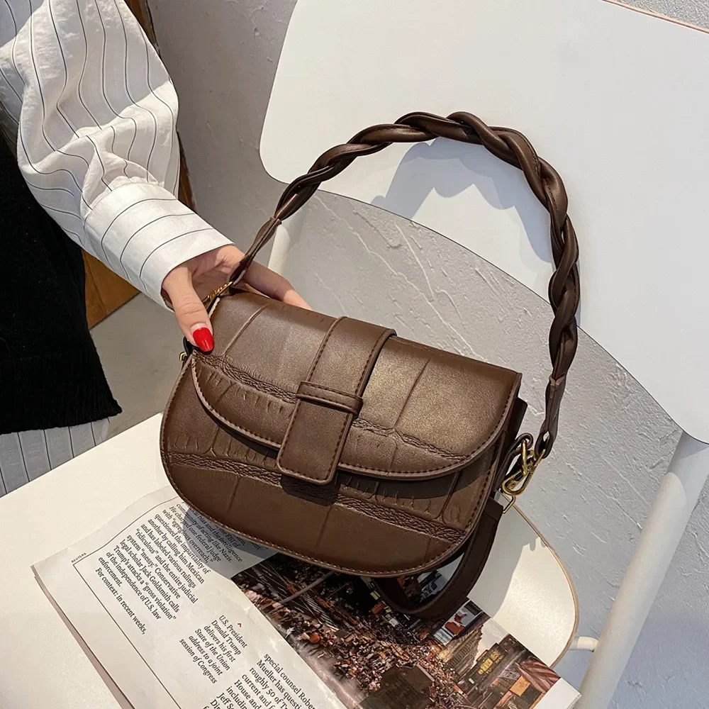 Hifashion Saddle Small Shoulder Crossbody Bags For Women New 2023 Trend Designer PU Leather Underarm Ladies Handbags And Purses
Hifashion Saddle Small Shoulder Crossbody Bags For Women New 2023 Trend Designer PU Leather Underarm Ladies Handbags And Purses