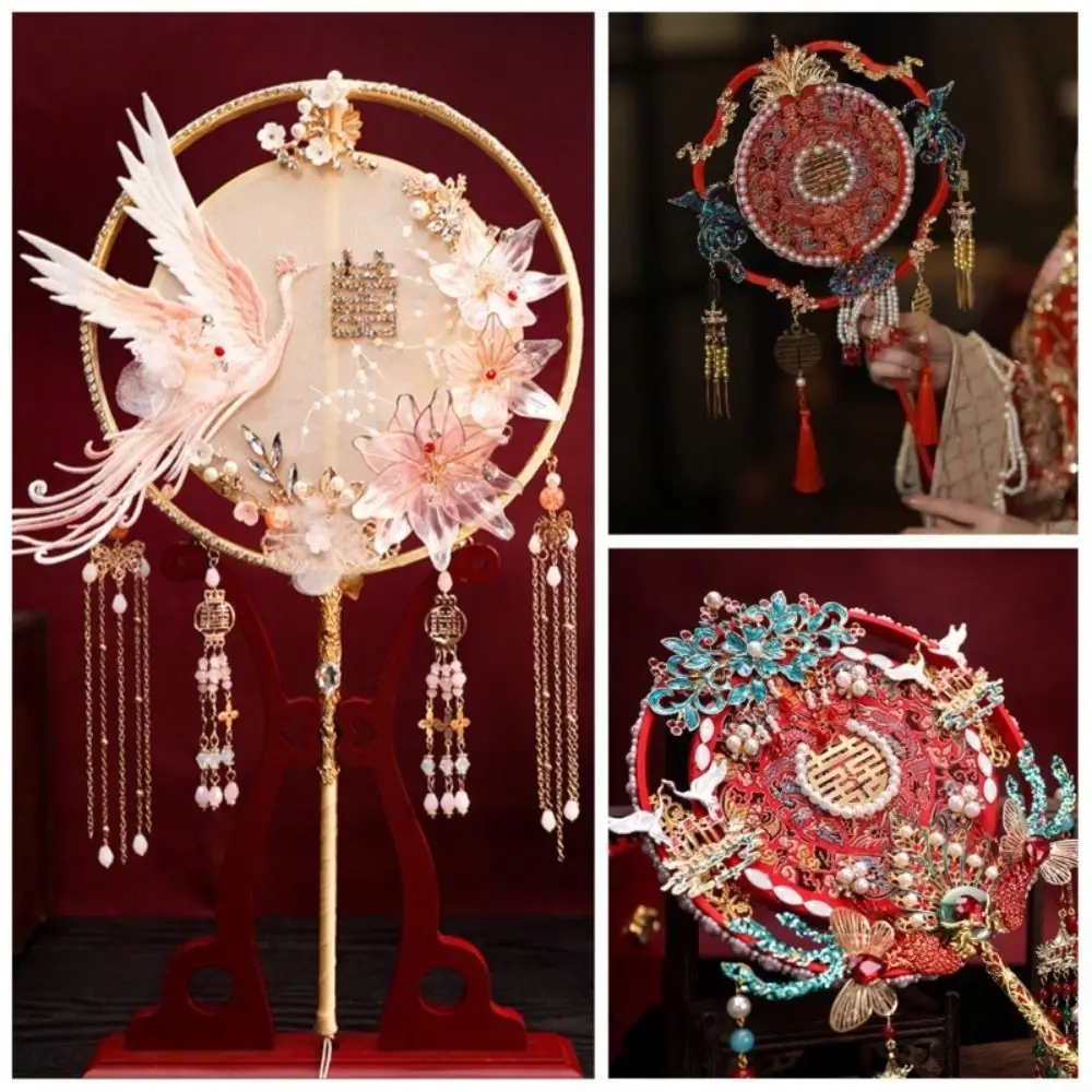 

Hand Embroidery Phoenix Round Fan Vintage Round Long Handle Chinese Style Bridal Fan Double-sided Finished Product Wedding