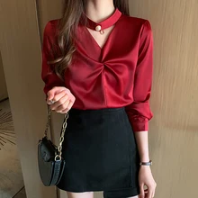 Pearl Button Sexy Women Shirt Solid Clothing Spring Korean Fashion Ruffled Satin Long-sleeved V Neck Hollow Out Shirt Blouse
Pearl Button Sexy Women Shirt Solid Clothing Spring Korean Fashion Ruffled Satin Long-sleeved V Neck Hollow Out Shirt Blouse
