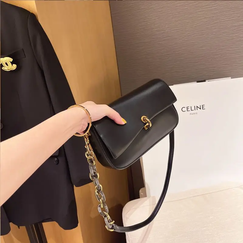 Underarm Bag for Women 2023 New Korean Fashion Versatile Crossbody with Small Design Chain Popular
Underarm Bag for Women 2023 New Korean Fashion Versatile Crossbody with Small Design Chain Popular