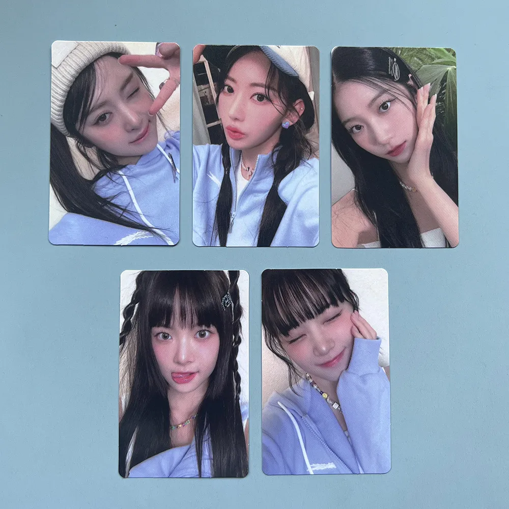 Kpop 5pcs/set UNFORGIVEN LE SSERAFIM LOMO Card Photocard SAKURA KIM CHAEWON HUH YUNJIN KAZUHA HONG EUNCHAE
Kpop 5pcs/set UNFORGIVEN LE SSERAFIM LOMO Card Photocard SAKURA KIM CHAEWON HUH YUNJIN KAZUHA HONG EUNCHAE