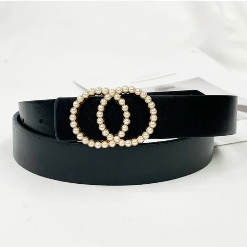 Leather belt women waist luxury black red belts for jeans dresses woman pearl studded buckle girls ladies fashion decorative
Leather belt women waist luxury black red belts for jeans dresses woman pearl studded buckle girls ladies fashion decorative