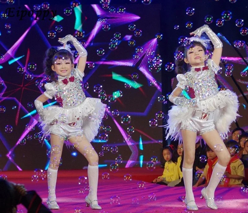 Children's Latin Dance Clothes Sequined Performance Gauze Dress Competition Clothing
Children's Latin Dance Clothes Sequined Performance Gauze Dress Competition Clothing