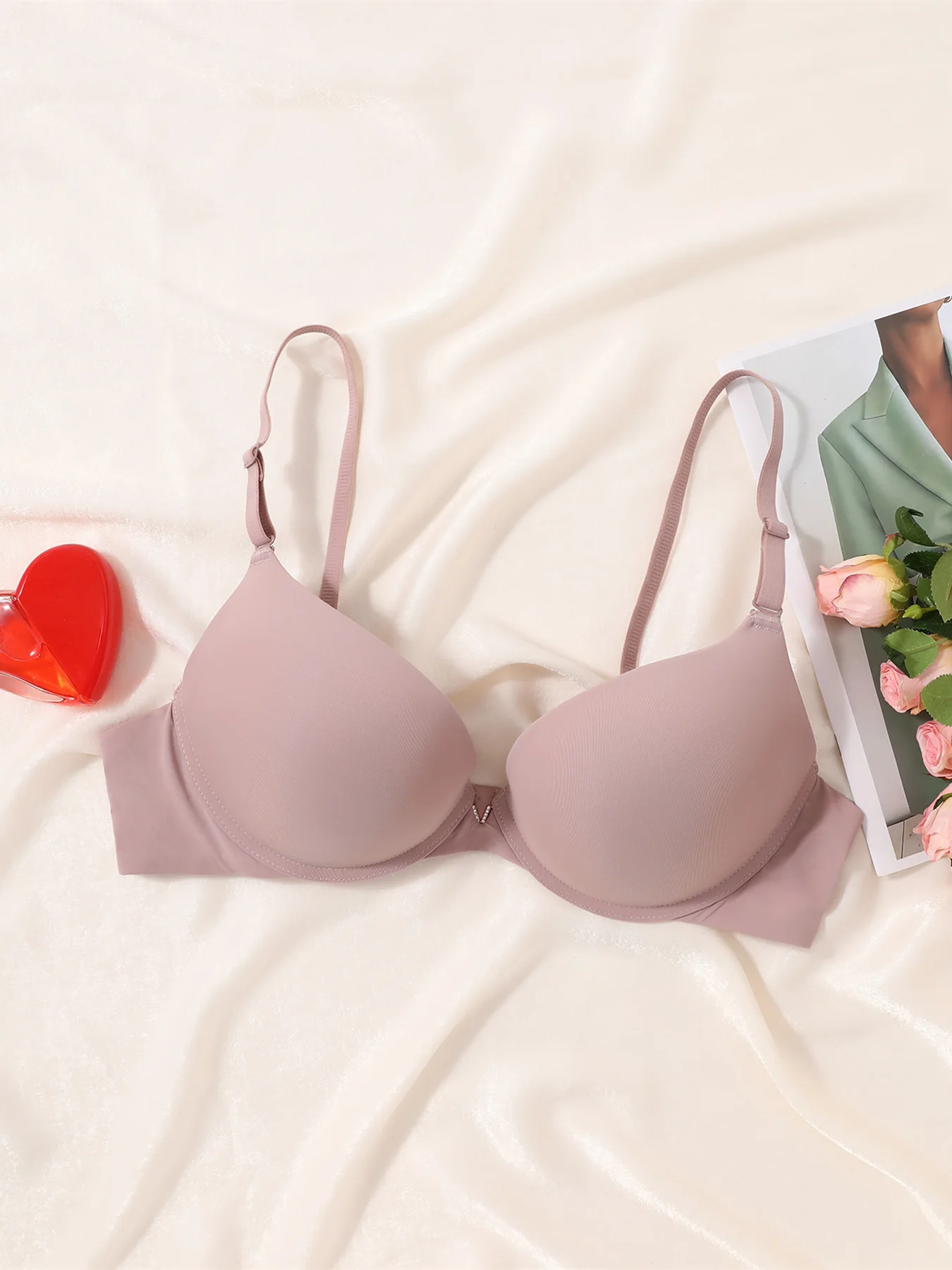 New Color Rose Brown Women's Underwire Bra Padded Mature Elegant High-Intensity Support for a Perfect Fit
New Color Rose Brown Women's Underwire Bra Padded Mature Elegant High-Intensity Support for a Perfect Fit