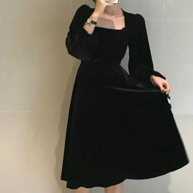 

Fall Women Vintage Square Collar Velour Dress Puff Long Sleeve Dresses 2021 Korean Elegant Black Clothes Spring Vestidos Femme