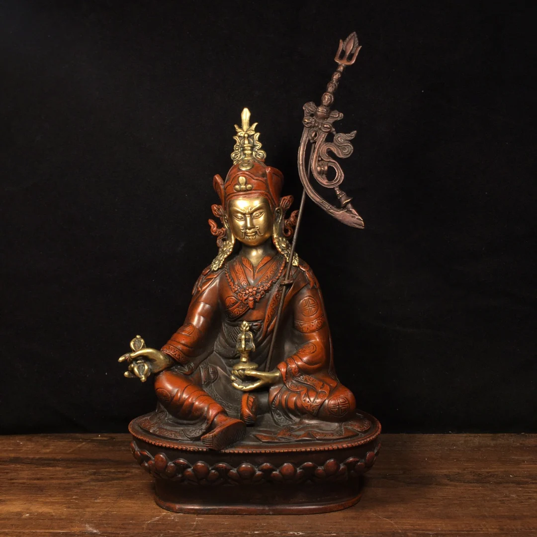 10"Tibetan Temple Collection Old Bronze Gilded genuine gold Guru Rinpoche Buddha lotus platform Worship buddha Town house 
10"Tibetan Temple Collection Old Bronze Gilded genuine gold Guru Rinpoche Buddha lotus platform Worship buddha Town house