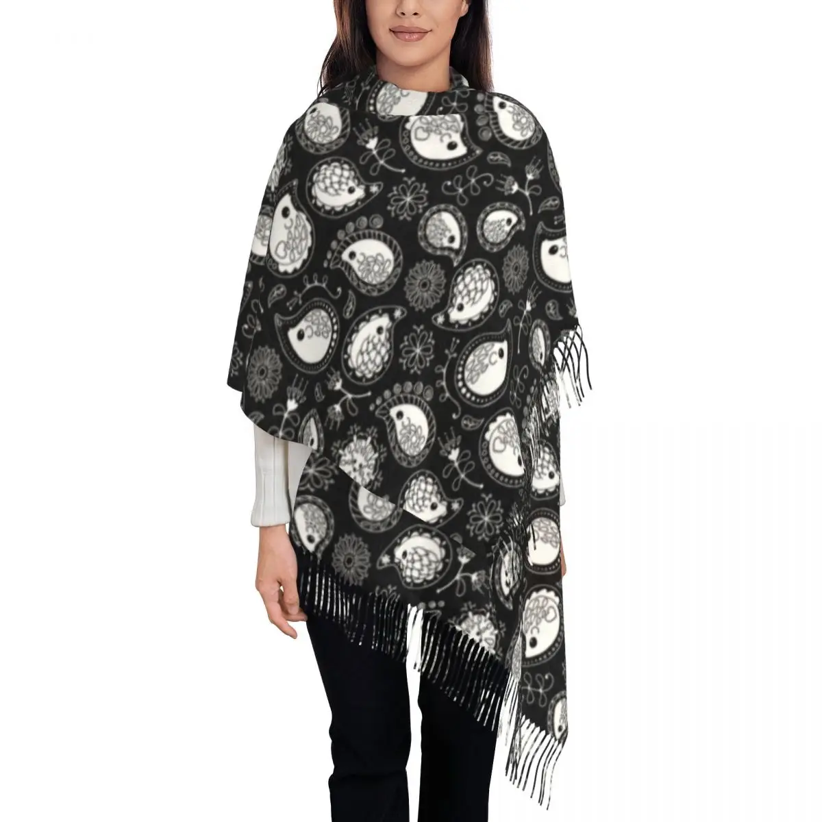 Luxury Hedgehog Paisley Tassel Scarf Women Winter Fall Warm Shawls Wraps Lady Hedgehogs Cashmere Black And White Scarves
Luxury Hedgehog Paisley Tassel Scarf Women Winter Fall Warm Shawls Wraps Lady Hedgehogs Cashmere Black And White Scarves