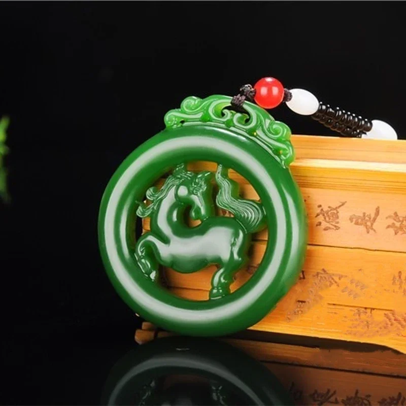 

Natural Chinese Green Hand-carved Zodiac Horse Jade Pendant Fashion Boutique Jewelry Men and Women Necklace Gift