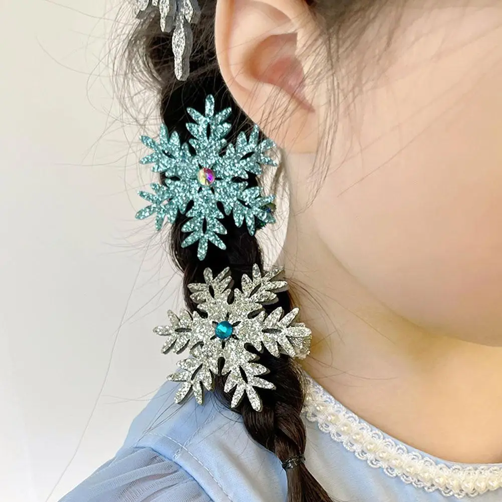 Snowflake Hair Clips Shining Rhinestone Ice Snow Princess Snowflake Crystal Side Clip Girls Hairpins Headwear Hair Accessories
Snowflake Hair Clips Shining Rhinestone Ice Snow Princess Snowflake Crystal Side Clip Girls Hairpins Headwear Hair Accessories