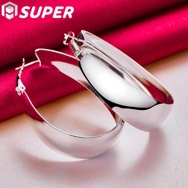 925 Sterling Silver Round Smooth U Earring Woman Party Gift Fashion Charm Wedding Engagement Jewelry
925 Sterling Silver Round Smooth U Earring Woman Party Gift Fashion Charm Wedding Engagement Jewelry