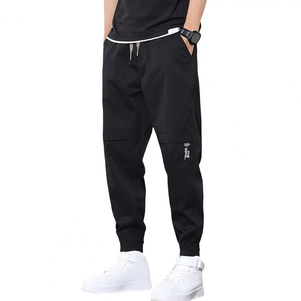 Men Casual Pants Versatile Men's Cargo Pants with Multiple Pockets Elastic Waist Ankle-banded Design for Gym Outdoor Activities
Men Casual Pants Versatile Men's Cargo Pants with Multiple Pockets Elastic Waist Ankle-banded Design for Gym Outdoor Activities