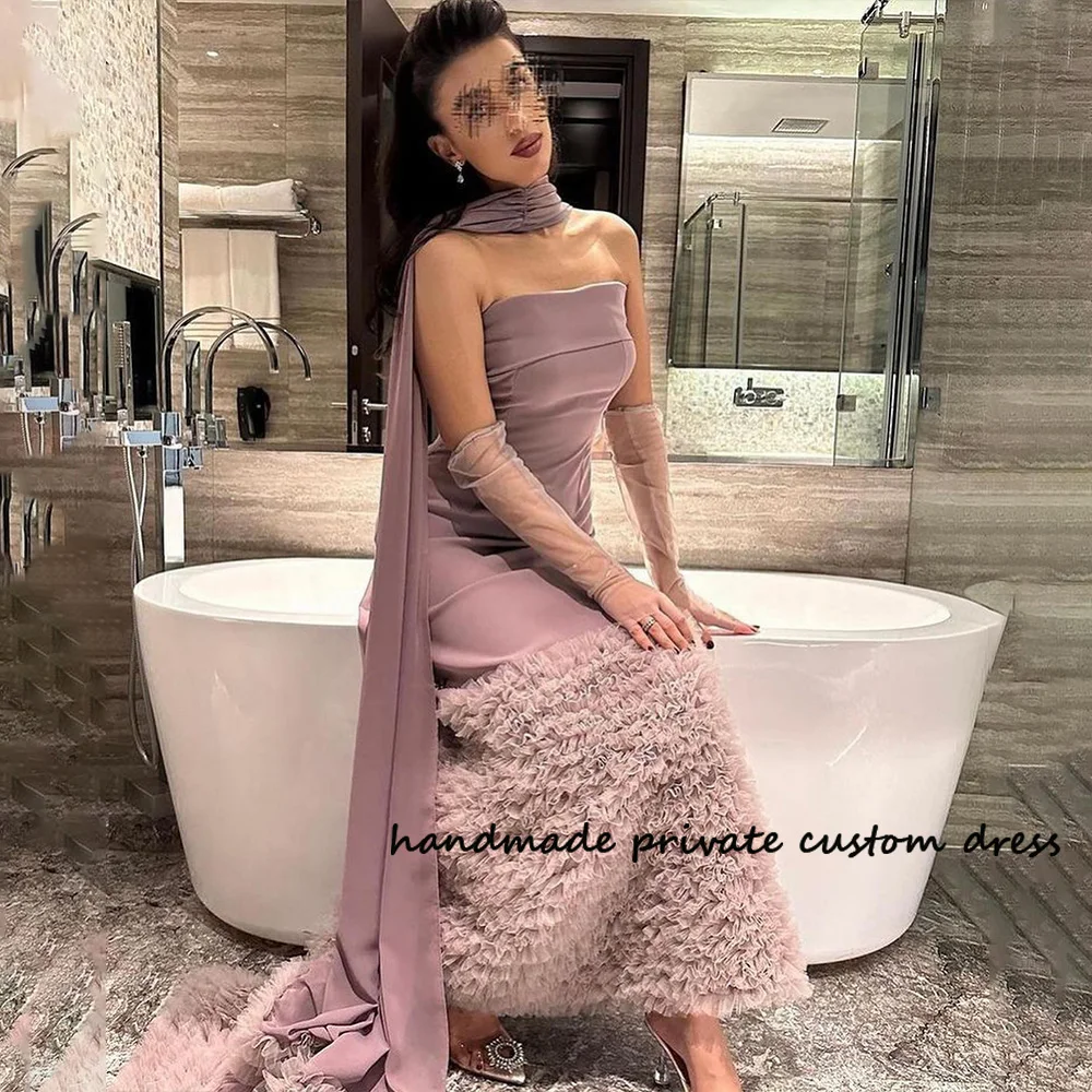 Lavender Mermaid Saudi Arabic Evening Dresses Pleats Tulle Strapless Celebrate Prom Dress Dubai Party Formal Gowns with Cape
Lavender Mermaid Saudi Arabic Evening Dresses Pleats Tulle Strapless Celebrate Prom Dress Dubai Party Formal Gowns with Cape