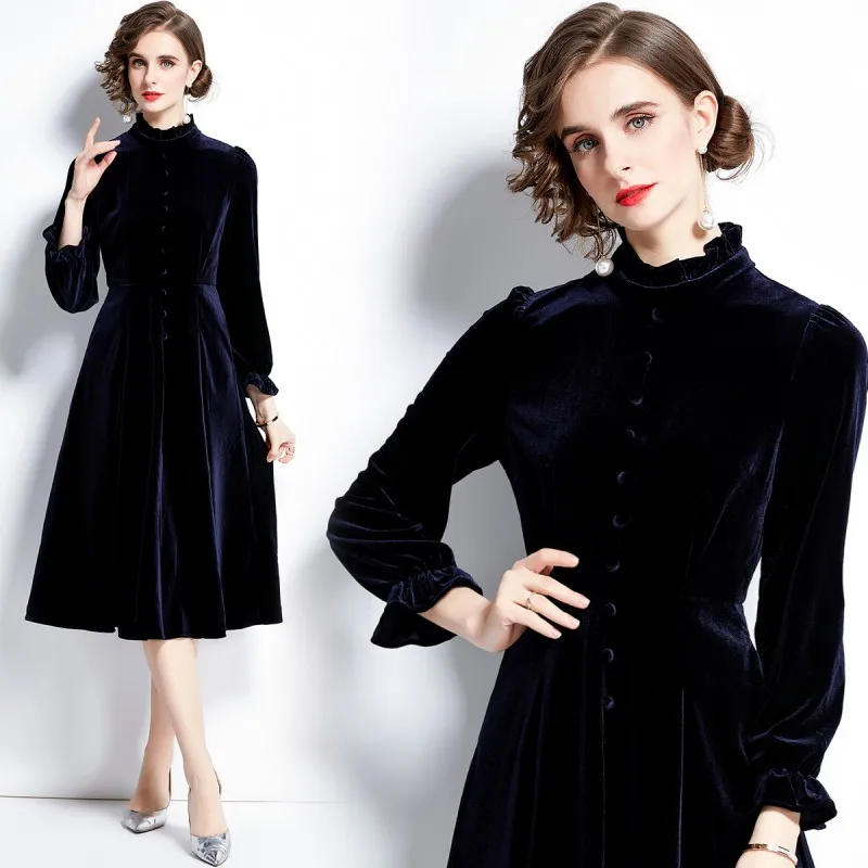 Velvet Dress Women'S Autumn And Winter French Vintage Elegant And Unique High Neck Waist Style Palace Style Design Sense Long Dr
Velvet Dress Women'S Autumn And Winter French Vintage Elegant And Unique High Neck Waist Style Palace Style Design Sense Long Dr