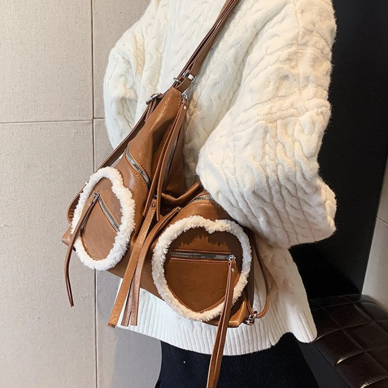 Xiuya Large Capacity Tota Bag Plush Solid Color Pu Leather Shoulder Bag Premium Classic Fall Winter Fashion High Quality Handbag
Xiuya Large Capacity Tota Bag Plush Solid Color Pu Leather Shoulder Bag Premium Classic Fall Winter Fashion High Quality Handbag