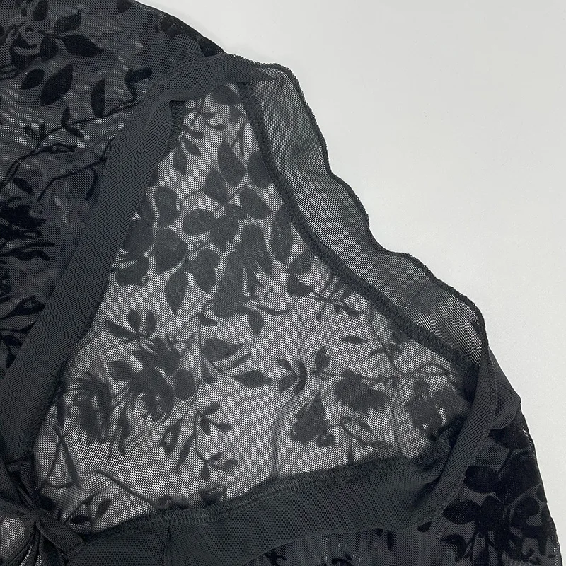Sexy Lace Long Sleeve T-shirt V-neck Floral Print Mesh See Through Crop Top Autumn Fashion Flare Sleeve Slim Base Layer Shirt Sexy Lace Long Sleeve T-shirt V-neck Floral Print Mesh See Through Crop Top Autumn Fashion Flare Sleeve Slim Base Layer Shirt
