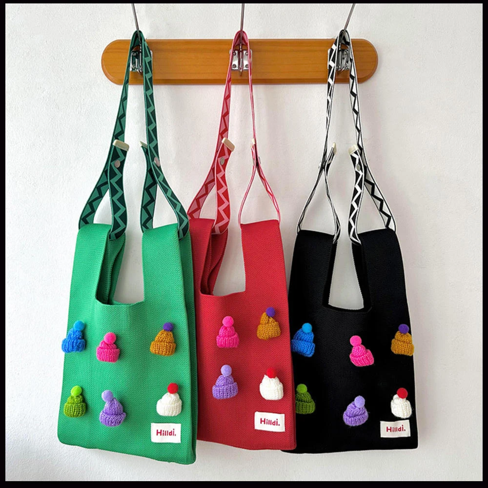 Cute Christmas Stereo Cap Decroation Knitted Shoulder Tote Handbag Women Mobile Phone Bag Portable CrossBody Knot Wrist Bag Gift
Cute Christmas Stereo Cap Decroation Knitted Shoulder Tote Handbag Women Mobile Phone Bag Portable CrossBody Knot Wrist Bag Gift