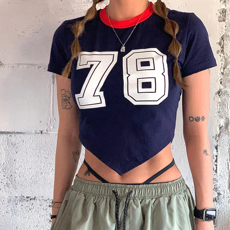 Y2k Style Harajuku Streetwear Short Sleeve Top Downtown Girl Aesthetic Clothes Blue Red Irregular T-shirts
Y2k Style Harajuku Streetwear Short Sleeve Top Downtown Girl Aesthetic Clothes Blue Red Irregular T-shirts