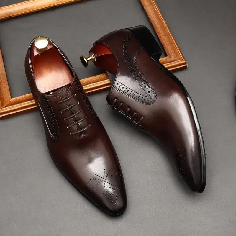 Handmade Men Wingtip Oxford Shoes Genuine Calfskin Leather Brogue Dress Shoes Classic High Quality Business Formal Shoes For Men
Handmade Men Wingtip Oxford Shoes Genuine Calfskin Leather Brogue Dress Shoes Classic High Quality Business Formal Shoes For Men