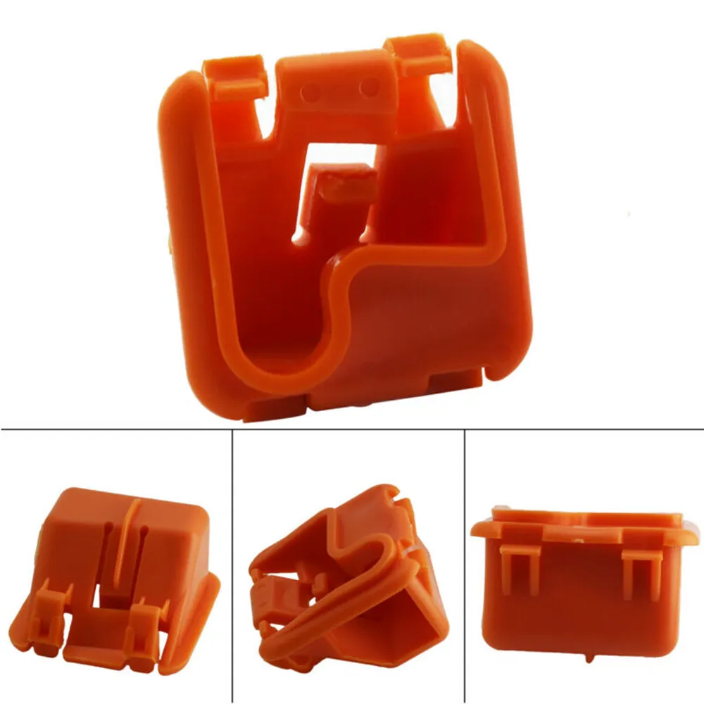 Car Hood Bonnet Support Rod Stay Clip Bracket For Skoda Octavia Fabia 1U0823570A Direct Replacement Stable Performance
Car Hood Bonnet Support Rod Stay Clip Bracket For Skoda Octavia Fabia 1U0823570A Direct Replacement Stable Performance