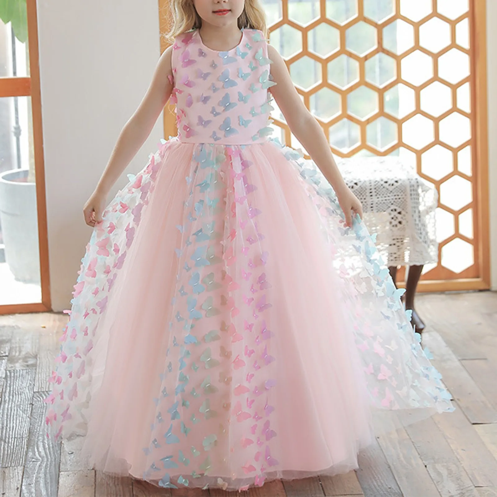 Children'S Dress Princess Dress With Bow Solid Color Sequin Performance Cake Dress Girls Party Dresses فساتين حفلات للبنات
Children'S Dress Princess Dress With Bow Solid Color Sequin Performance Cake Dress Girls Party Dresses فساتين حفلات للبنات