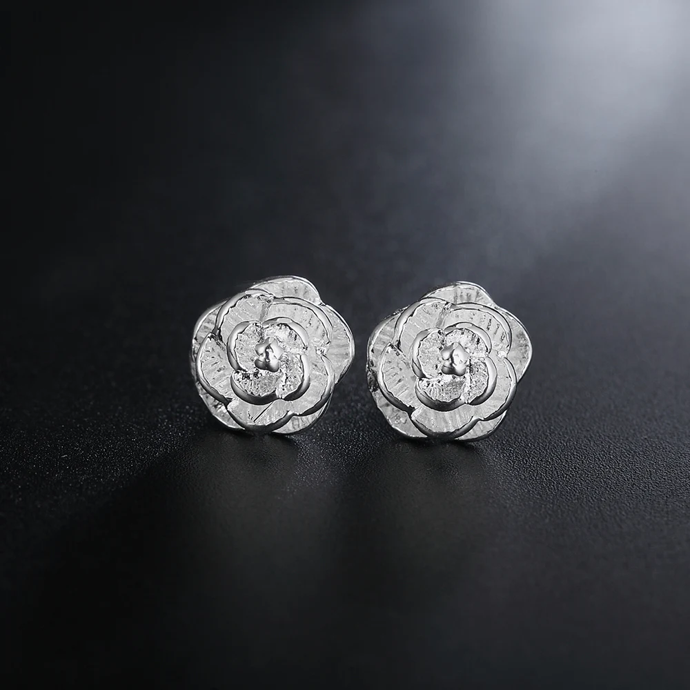 

Женские серьги-гвоздики из серебра 925 пробы, с цветком