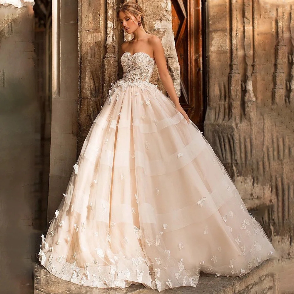 Ball Gown Wedding Dress 2022 Bride Sweetheart Sleeveless Luxury Wedding Gown for Women Lace Backless Elegant Vestidos de Novia
Ball Gown Wedding Dress 2022 Bride Sweetheart Sleeveless Luxury Wedding Gown for Women Lace Backless Elegant Vestidos de Novia