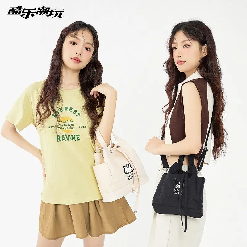 Anime Kawaii Sanrio Hello Kitty Kuromi Cartoon Ladies Bag Fashion New Drawstring Crossbody Bag Bucket Bag Handheld Shoulder Bag
Anime Kawaii Sanrio Hello Kitty Kuromi Cartoon Ladies Bag Fashion New Drawstring Crossbody Bag Bucket Bag Handheld Shoulder Bag