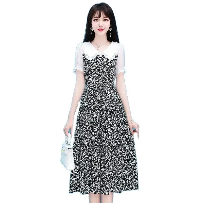 Chiffon Floral Temperament Ladies Wind Dress 2023 New Female Summer Western Style High-end Mom Fashion Temperament Skirt Female.
Chiffon Floral Temperament Ladies Wind Dress 2023 New Female Summer Western Style High-end Mom Fashion Temperament Skirt Female.