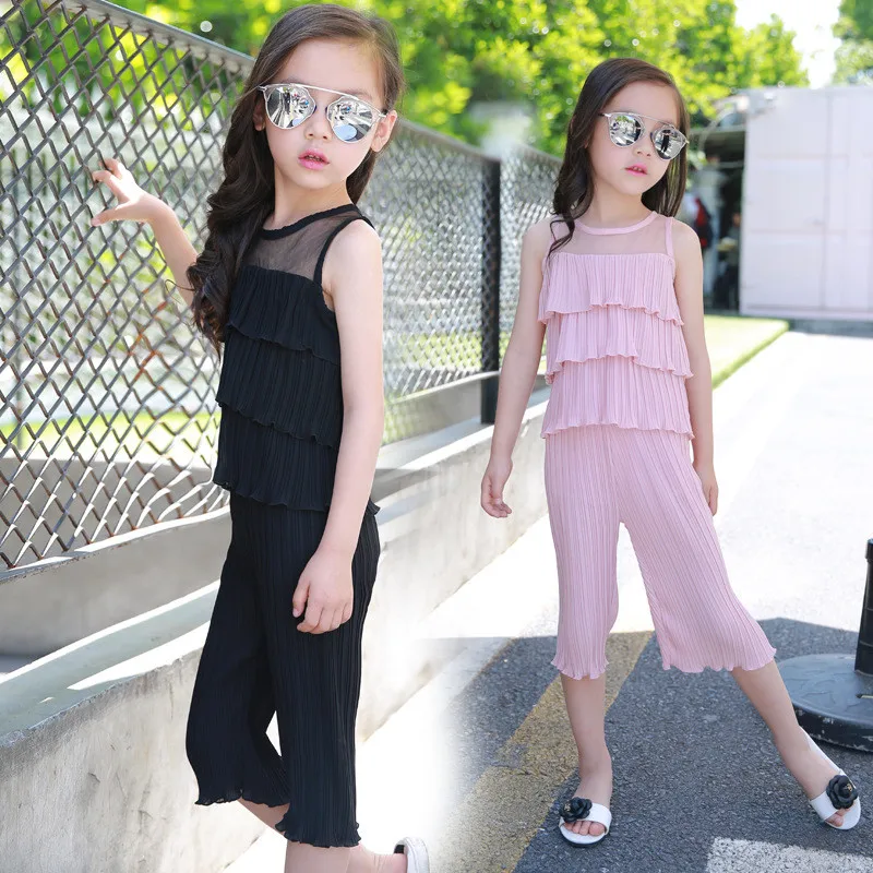 Summer Thin Girls Chiffon Suit 2 Piece Set Children Sleeveless Clothes Baby Girls Vest + Trousers Casual Outfits Wave Point Top
Summer Thin Girls Chiffon Suit 2 Piece Set Children Sleeveless Clothes Baby Girls Vest + Trousers Casual Outfits Wave Point Top
