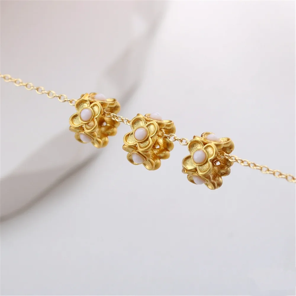 18K gold clad matte gold large hole four leaf wreath running ring spacer beads diy chain running ring jewelry accessories
18K gold clad matte gold large hole four leaf wreath running ring spacer beads diy chain running ring jewelry accessories