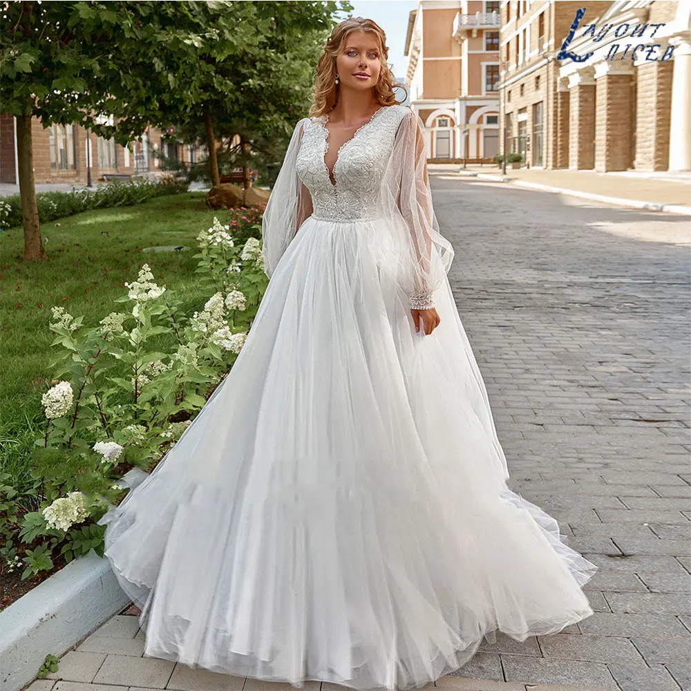 LAYOUT NICEB 2024 Boho Plus Size Wedding Dresses Elegant V-Neck Puff Sleeves Bride Gowns Lace Appliques A-Line Robe De Mariée
LAYOUT NICEB 2024 Boho Plus Size Wedding Dresses Elegant V-Neck Puff Sleeves Bride Gowns Lace Appliques A-Line Robe De Mariée