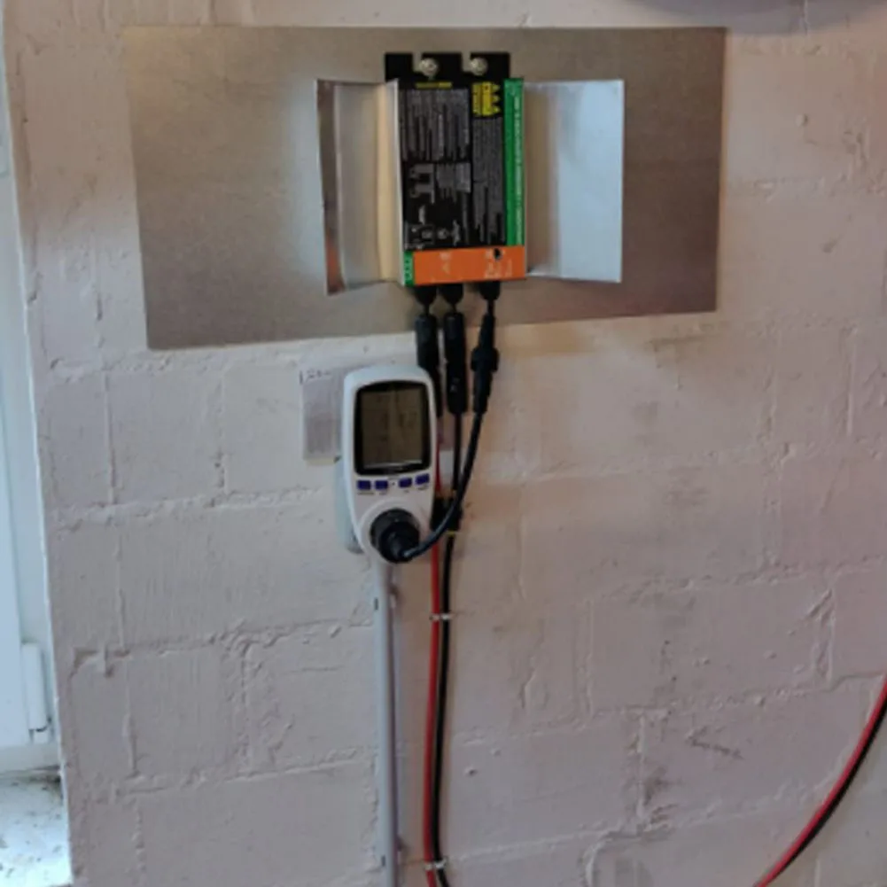Solar Mains Inverter Powering Equipment Or Office Equipment 18V 1PC 30 Cm 8 \"AC Cable Aluminum Alloy Grid Tie
Solar Mains Inverter Powering Equipment Or Office Equipment 18V 1PC 30 Cm 8 \"AC Cable Aluminum Alloy Grid Tie