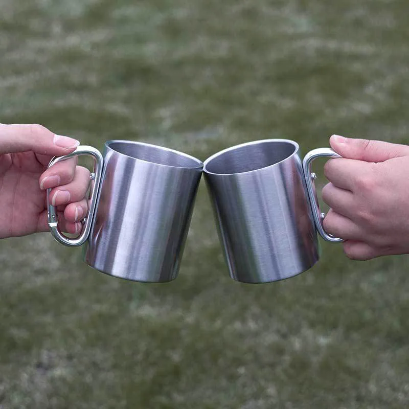 Stainless Steel Double Layer Portable Coffee Cup with Climbing Buckle Handle, Non Slip Cup Bottom, Picnic Water Cup, 200ml, 300m 
Stainless Steel Double Layer Portable Coffee Cup with Climbing Buckle Handle, Non Slip Cup Bottom, Picnic Water Cup, 200ml, 300m