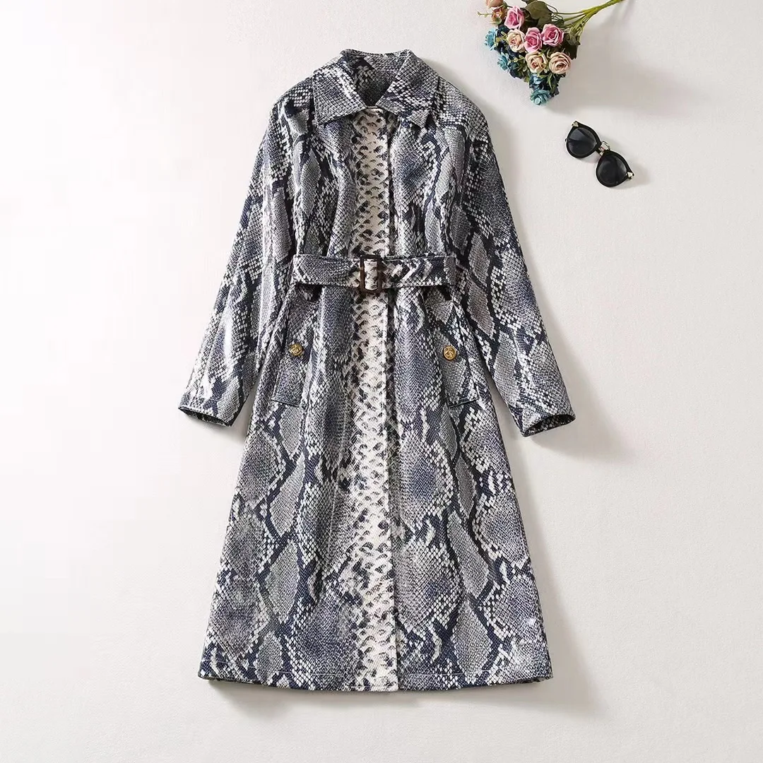 European and American women's clothing 2023 autumn new style Long-sleeved lapel blue-gray leopard print fashion Belt trench coat
European and American women's clothing 2023 autumn new style Long-sleeved lapel blue-gray leopard print fashion Belt trench coat