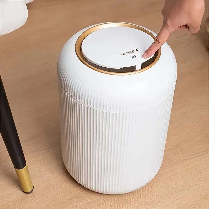 Lidded Deodorant kitchen Trash Can garbage bin Suitable for Kitchen Living Room Bathroom Study Office
Lidded Deodorant kitchen Trash Can garbage bin Suitable for Kitchen Living Room Bathroom Study Office