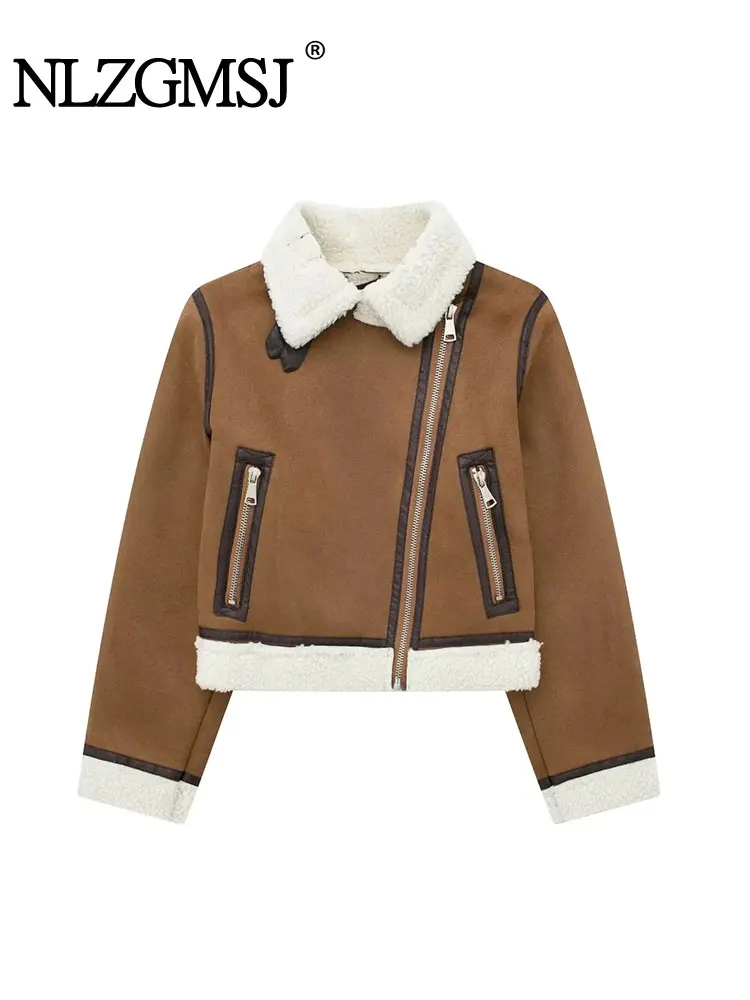 TRAF 2023 Winter Warm Thick Faux Lambswool Women Loose Jacket Long Sleeve Zipper Coat Female Crop Top Y2K
TRAF 2023 Winter Warm Thick Faux Lambswool Women Loose Jacket Long Sleeve Zipper Coat Female Crop Top Y2K