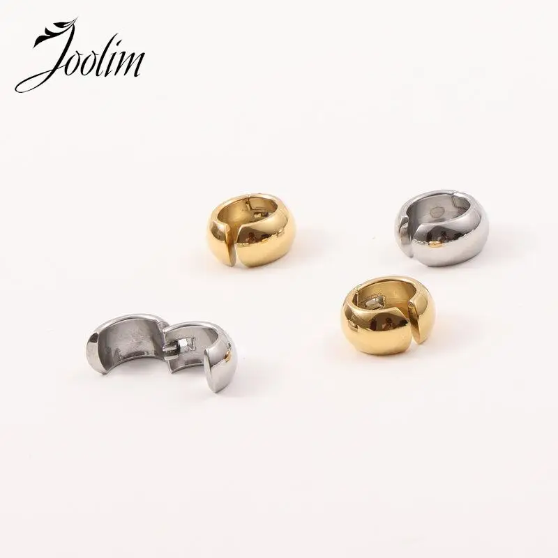 

Joolim Jewelry High Quality PVD Wholesale Waterproof&No Fade Chunky Smooth Minimalist Huggie Stainless Steel Earring for Women