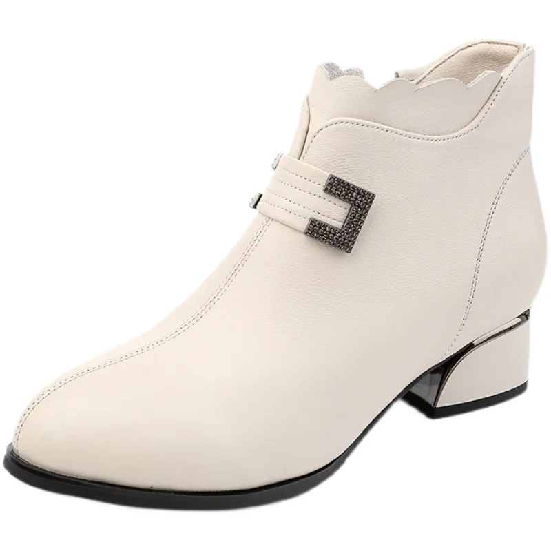 Women Real Leather Ankle Boots Thick Heels Zipper Shoes Woman Winter Warm Shoes Fashion Cool footwear Plus Size 35-43
Women Real Leather Ankle Boots Thick Heels Zipper Shoes Woman Winter Warm Shoes Fashion Cool footwear Plus Size 35-43