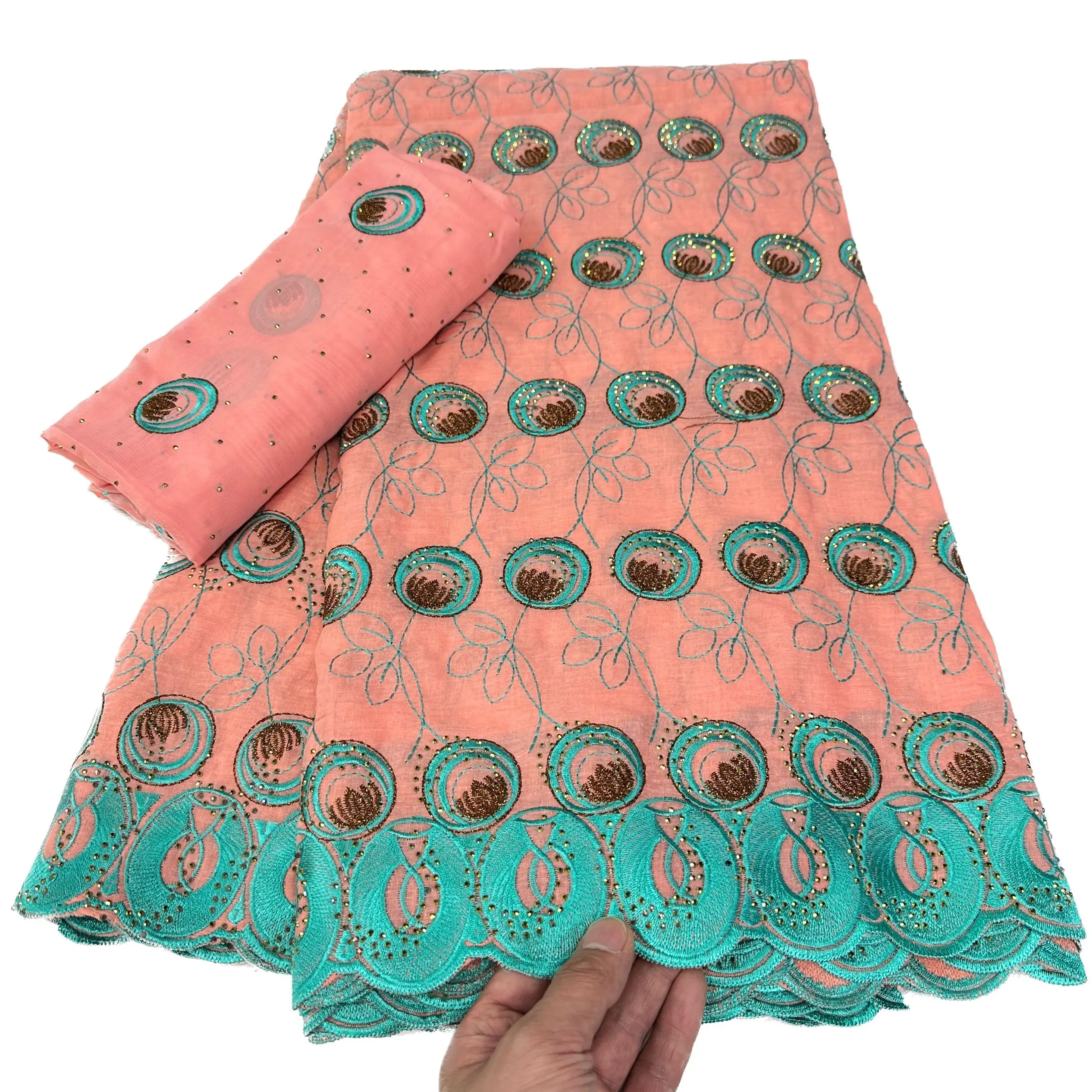 YQOINFKS Latest Women Swiss Voile Lace Fabric Blue African Embroidery 5+2 Yards Rhinestones Wedding Party Dress Sewing KY-3500
YQOINFKS Latest Women Swiss Voile Lace Fabric Blue African Embroidery 5+2 Yards Rhinestones Wedding Party Dress Sewing KY-3500